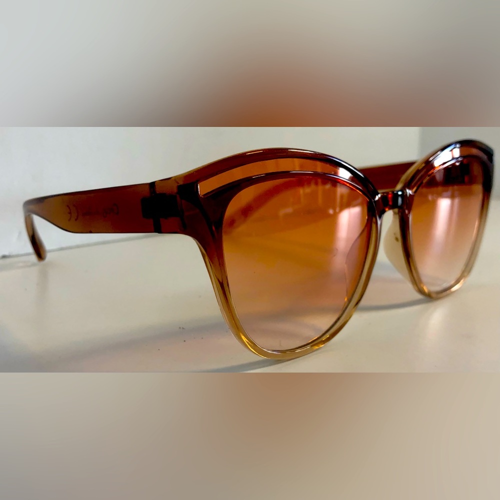 Circus by Sam Edelman Women's CC441 Oversized Cat Eye Sunglasses Brown UV400